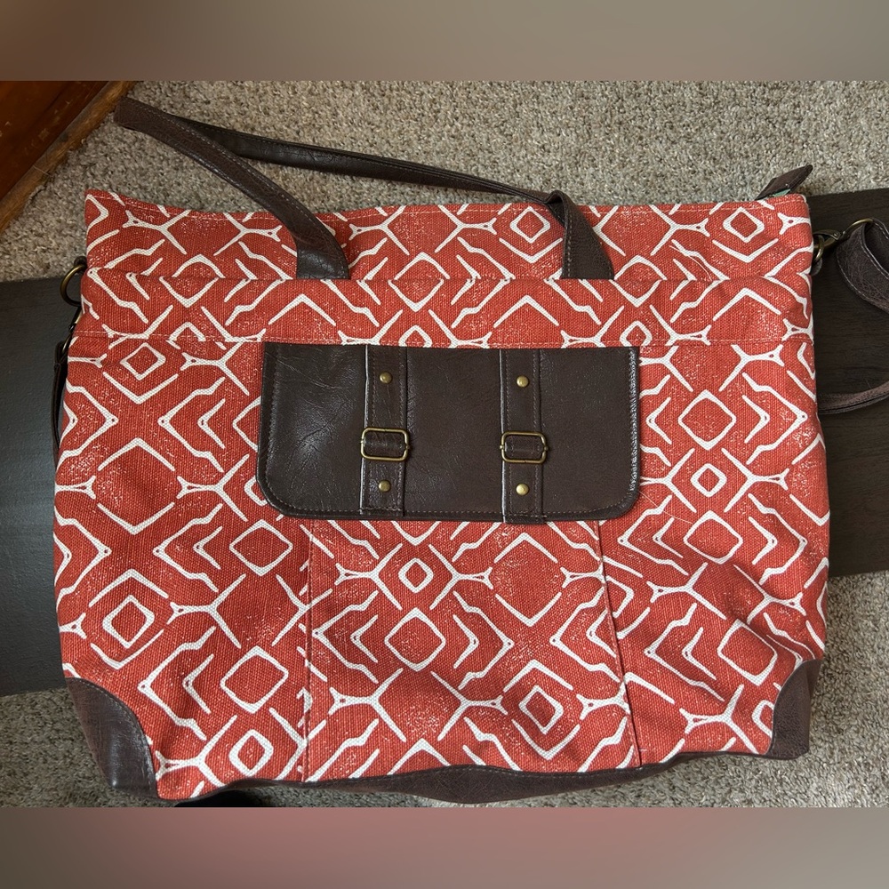 Rebekah Scott designs Jenny